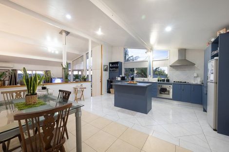 Photo of property in 1/24 Cranberry Place, Bucklands Beach, Auckland, 2012