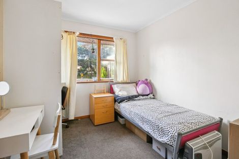 Photo of property in 20 Tremewan Street, Tawa, Wellington, 5028
