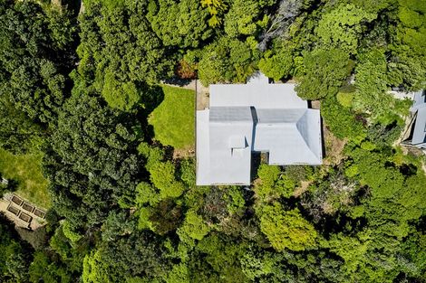 Photo of property in 65 Howard Road, Point Howard, Lower Hutt, 5013