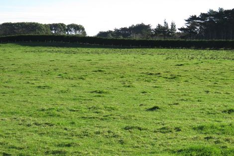 Photo of property in 60 Otatara Road, Otatara, Invercargill, 9879