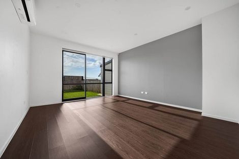 Photo of property in 32 Karoro Road, Flat Bush, Auckland, 2019
