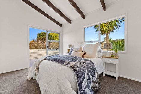 Photo of property in 8 Widmore Drive, Massey, Auckland, 0614