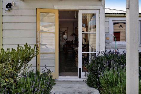 Photo of property in 77 Swansea Road, Stratford, 4332