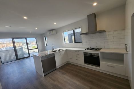 Photo of property in 16 Te Napi Drive, Takanini, 2112