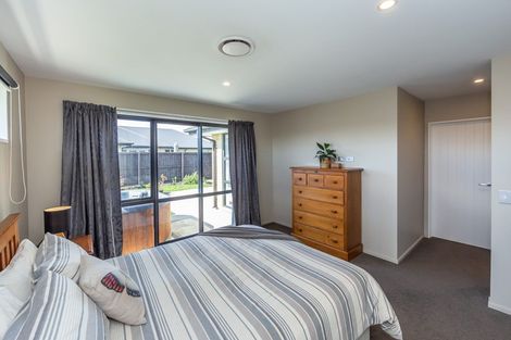 Photo of property in 32 Navy Loop, Rolleston, 7614