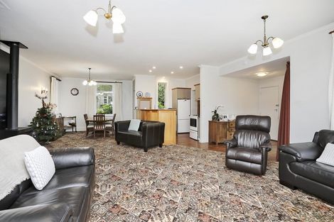 Photo of property in 1000 Lochiel-branxholme Road, Branxholme, Invercargill, 9874