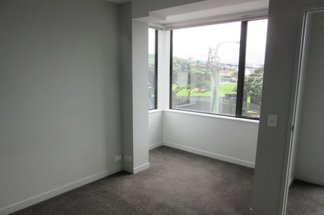 Photo of property in Nouvo Apartments, 3a/21 Rugby Street, Mount Cook, Wellington, 6021
