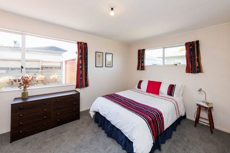 Photo of property in 26 Meadowbrook Drive, Cloverlea, Palmerston North, 4412