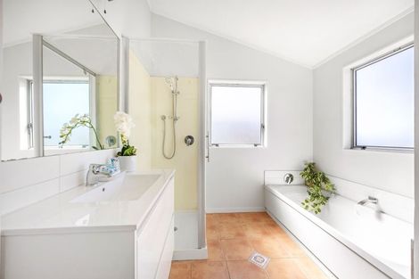 Photo of property in 253 Mitchell Street, Brooklyn, Wellington, 6021