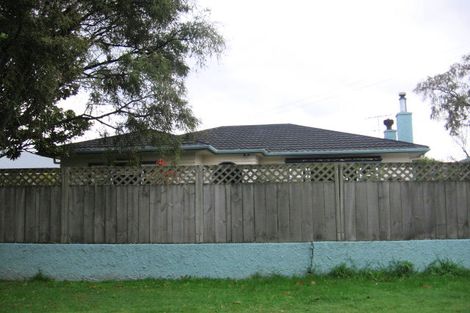 Photo of property in 51 Pohutukawa Street, Woburn, Lower Hutt, 5010