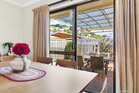 Photo of property in 77a Rotherham Terrace, Miramar, Wellington, 6022