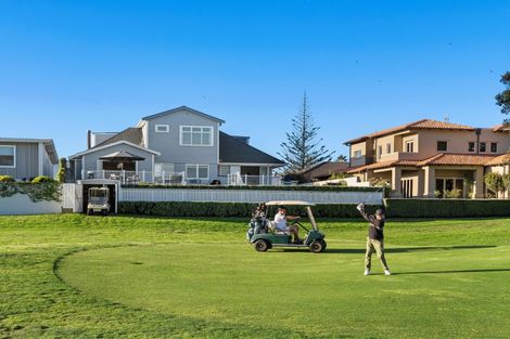 Photo of property in 162 Oceanbeach Road, Mount Maunganui, 3116
