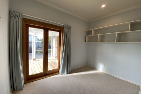 Photo of property in 4 Collins Street, Petone, Lower Hutt, 5012