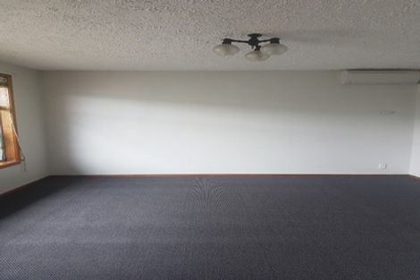 Photo of property in 1/224 Main North Road, Redwood, Christchurch, 8051