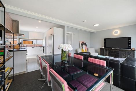 Photo of property in 20a Fairfield Avenue, Addington, Christchurch, 8024