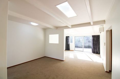 Photo of property in 1/63 Cheviot Road, Lowry Bay, Lower Hutt, 5013