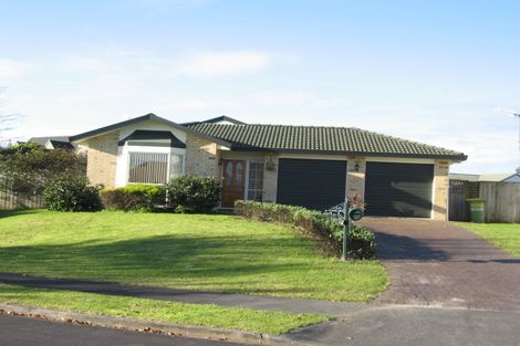 Photo of property in 5 Linicro Place, Wattle Downs, Auckland, 2103