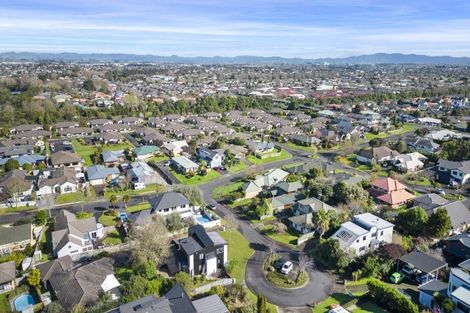 Photo of property in 6 Cadman Court, Rototuna, Hamilton, 3210