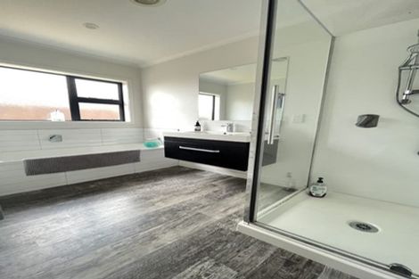 Photo of property in 38 Margaret Shields Avenue, Aotea, Porirua, 5024