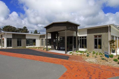 Photo of property in Whitby Lakes Village, Discovery Drive, Whitby, Porirua, 5024