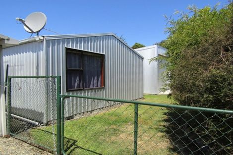 Photo of property in 16 Ruane Street, Glenavy, Waimate, 7980