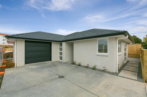 Photo of property in 81 Lorna Street, Lynmouth, New Plymouth, 4310
