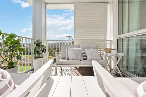 Photo of property in 192 Landmark Terrace, Orewa, 0931