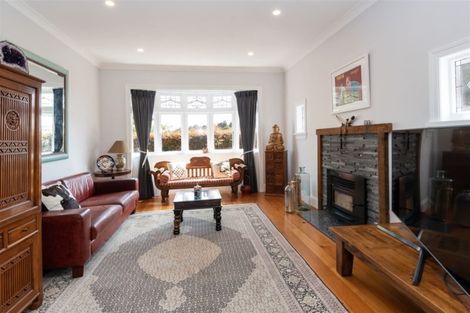 Photo of property in 17 Griggs Road, Whitford, Howick, 2571