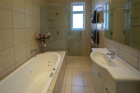 Photo of property in 32a Victoria Street, Pahiatua, 4910