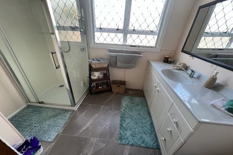 Photo of property in 16 Dreifuss Place, Mangere East, Auckland, 2024