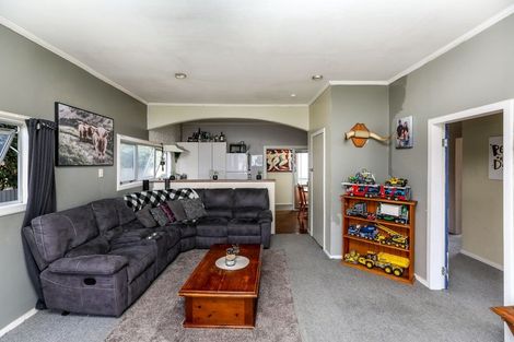 Photo of property in 62 Fitzroy Road, Fitzroy, New Plymouth, 4312