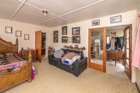 Photo of property in 53 Swiss Avenue, Gonville, Whanganui, 4501