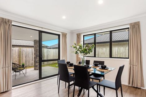 Photo of property in 25 Emerald Shores Drive, Papamoa Beach, Papamoa, 3118