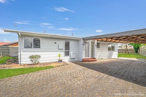 Photo of property in 41 Acacia Street, Kelvin Grove, Palmerston North, 4414
