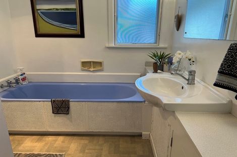 Photo of property in 1/18 Newhaven Terrace, Mairangi Bay, Auckland, 0630