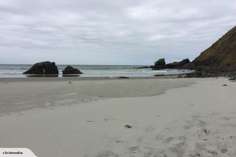 Photo of property in 4 Driver Street, Long Beach, Port Chalmers, 9081