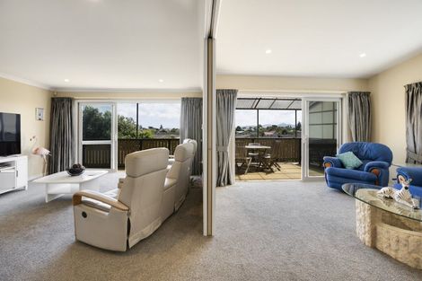 Photo of property in 15 Beckett Lane, Raumati Beach, Paraparaumu, 5032