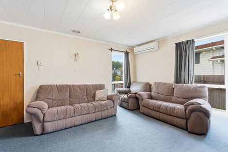Photo of property in 6 Karamu Street, Tawhero, Whanganui, 4501