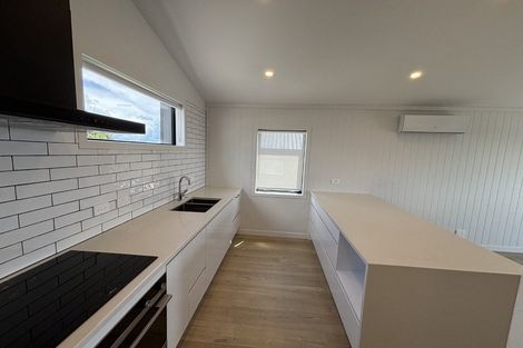 Photo of property in 774b Whangaparaoa Road, Manly, Whangaparaoa, 0930
