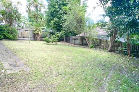 Photo of property in 1/89 Woodglen Road, Glen Eden, Auckland, 0602