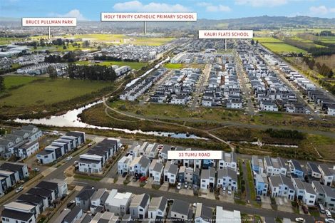 Photo of property in 47 Whare Kauri Road, Papakura, 2110