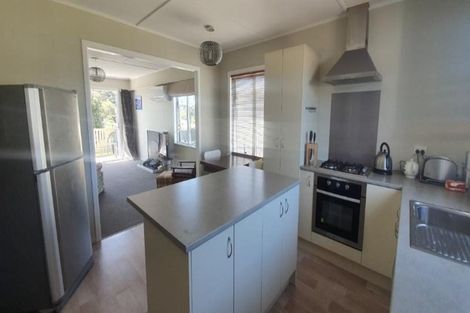 Photo of property in 4 Waitote Street, Castlecliff, Whanganui, 4501