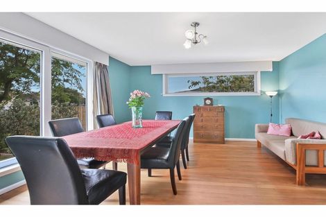 Photo of property in 5 Hawkswood Place, Avonhead, Christchurch, 8042