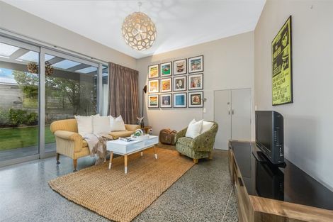 Photo of property in 3 Bath Street, Plimmerton, Porirua, 5026