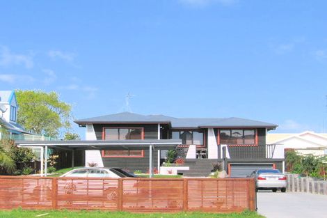 Photo of property in 26 Simpson Road, Papamoa Beach, Papamoa, 3118