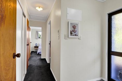 Photo of property in 180 Mangorei Road, Merrilands, New Plymouth, 4312