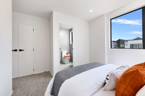 Photo of property in 6 Tukauri Place, Papakura, 2110