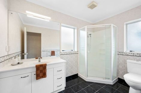 Photo of property in 25 Santa Ana Drive, Dannemora, Auckland, 2016