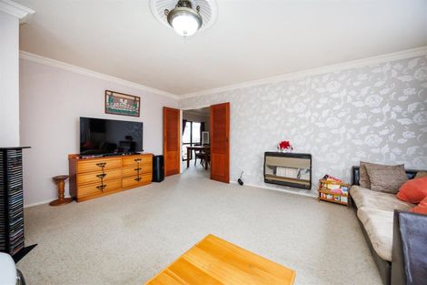 Photo of property in 12a Signal Street, Marton, 4710