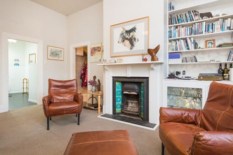 Photo of property in 325a Featherston Street, Palmerston North, 4410